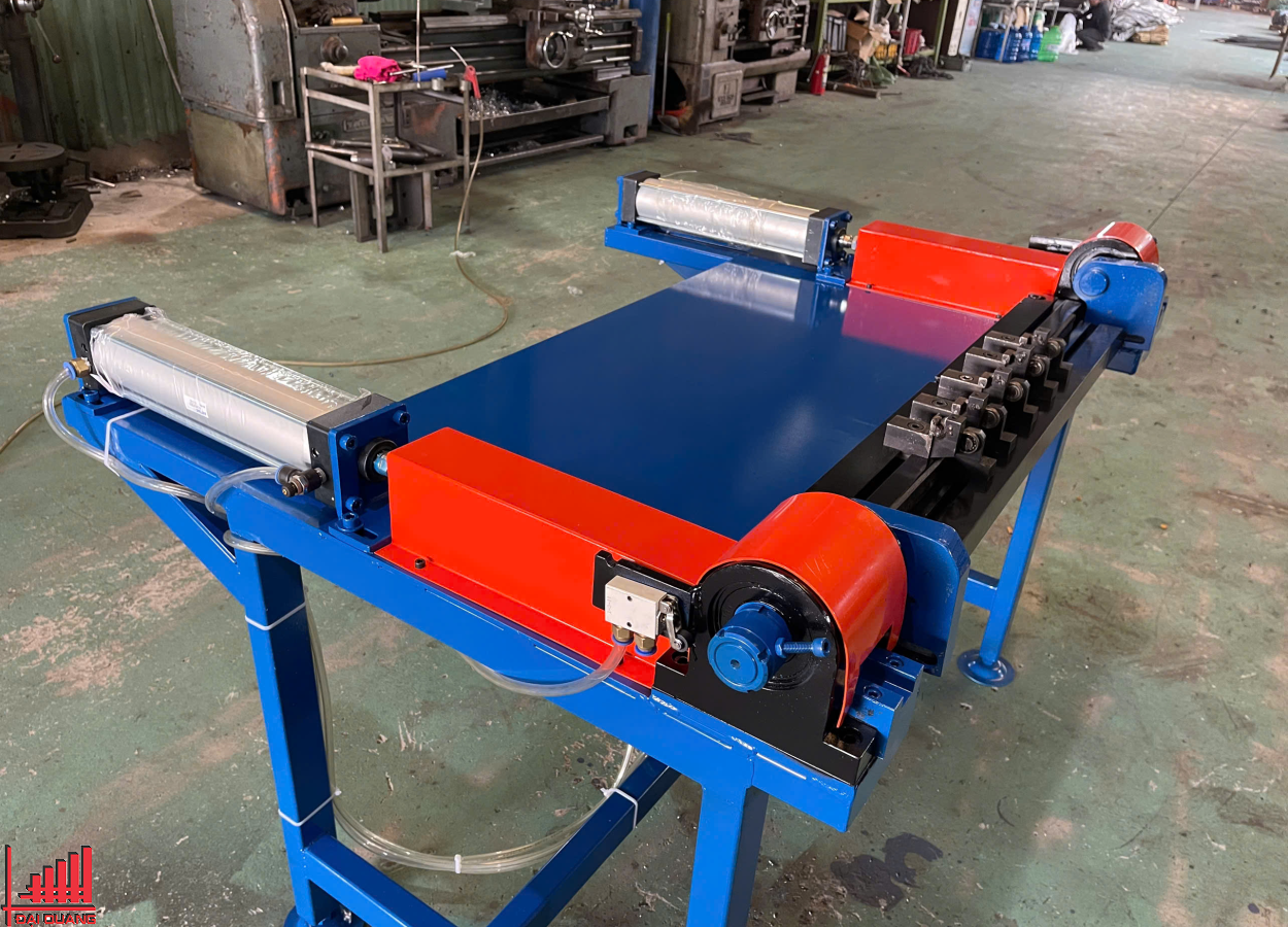 MÁY CHẮN LƯỚI  ( sử dụng bằng hơi )